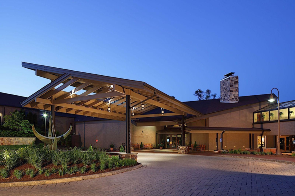 Chauncey Hotel & Conference Center (exterior)